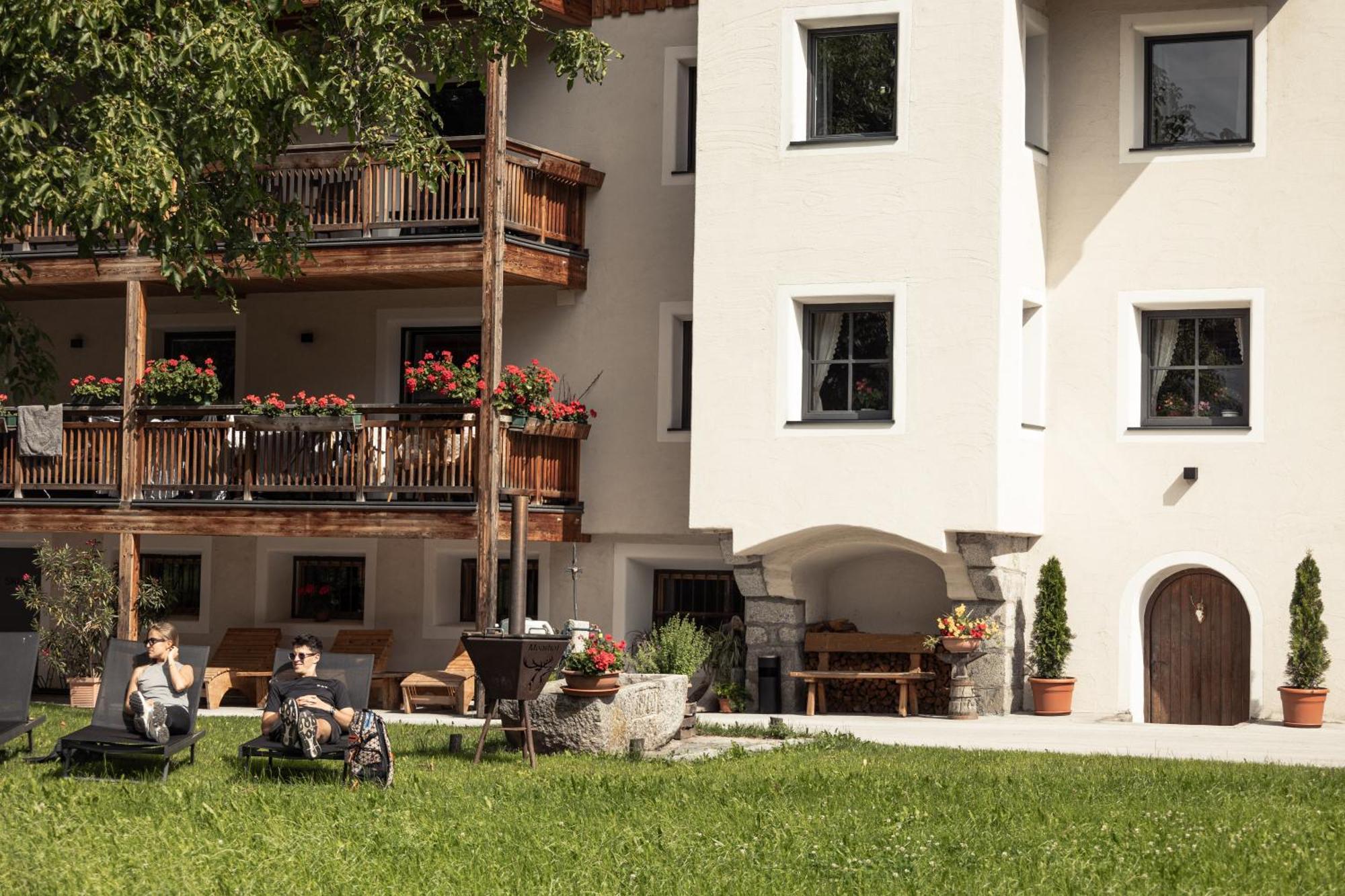 Moarhof - Apartments And Moar Vahrn Exterior photo